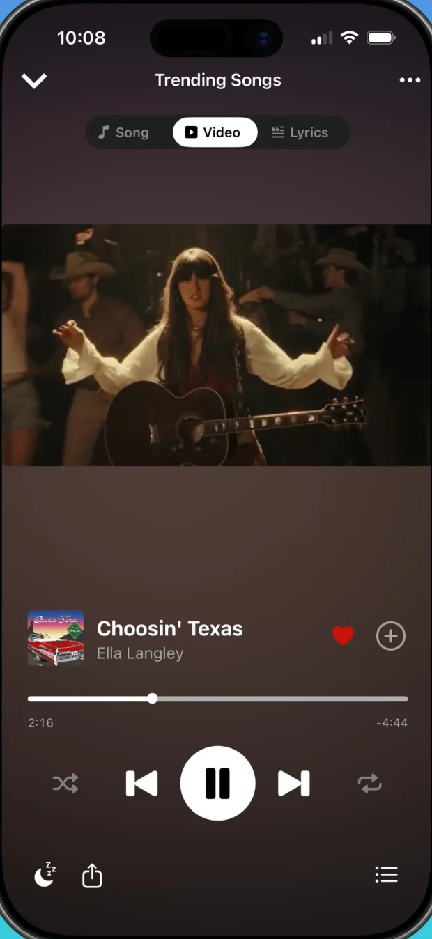 Trending Music playing the music video for Choosin' Texas by Ella Langley